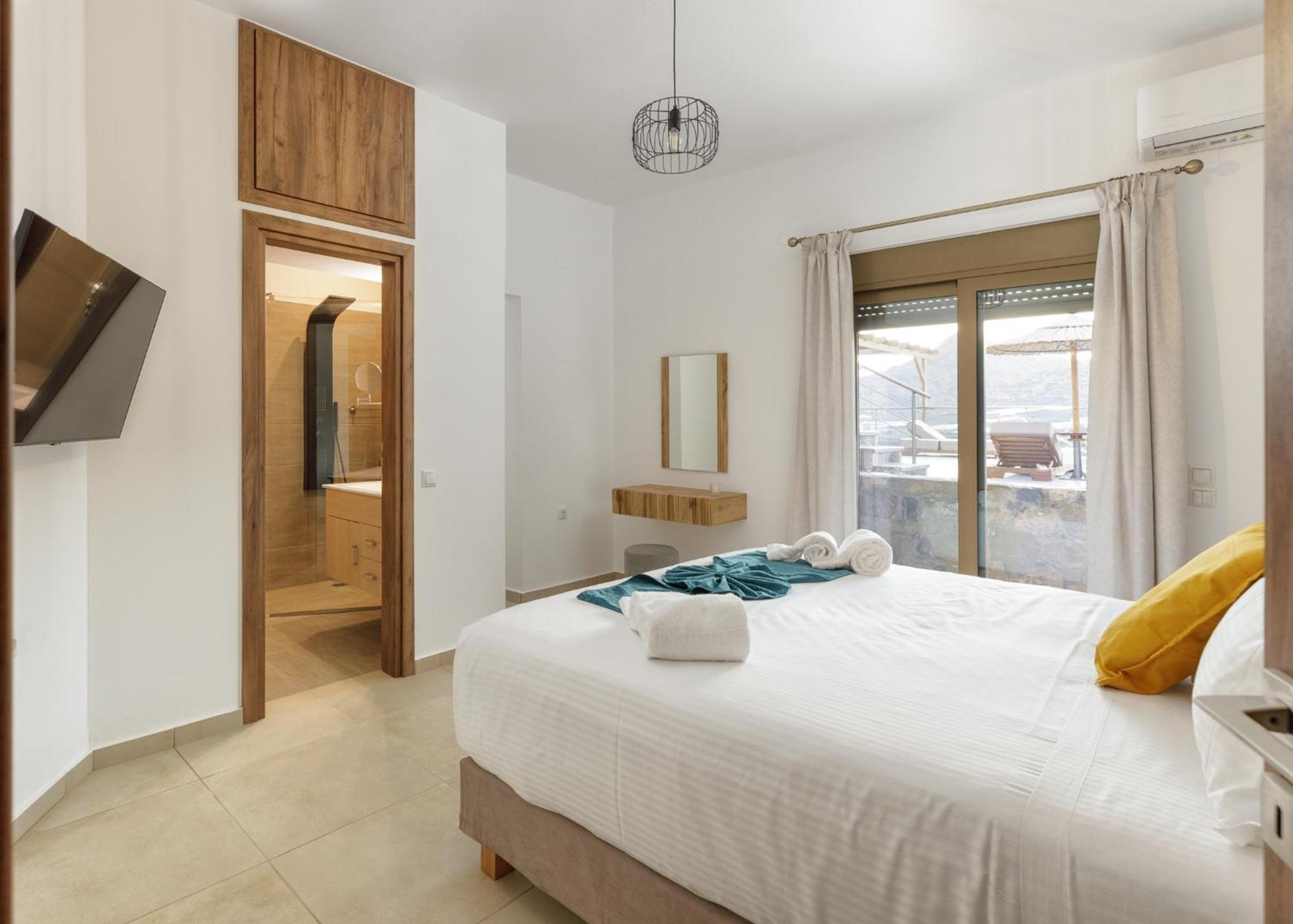 Mediterranean View Villa Makry Gialos  Exterior photo